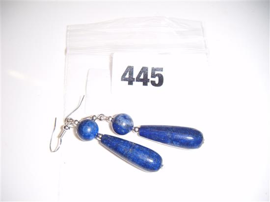 Pair of earrings